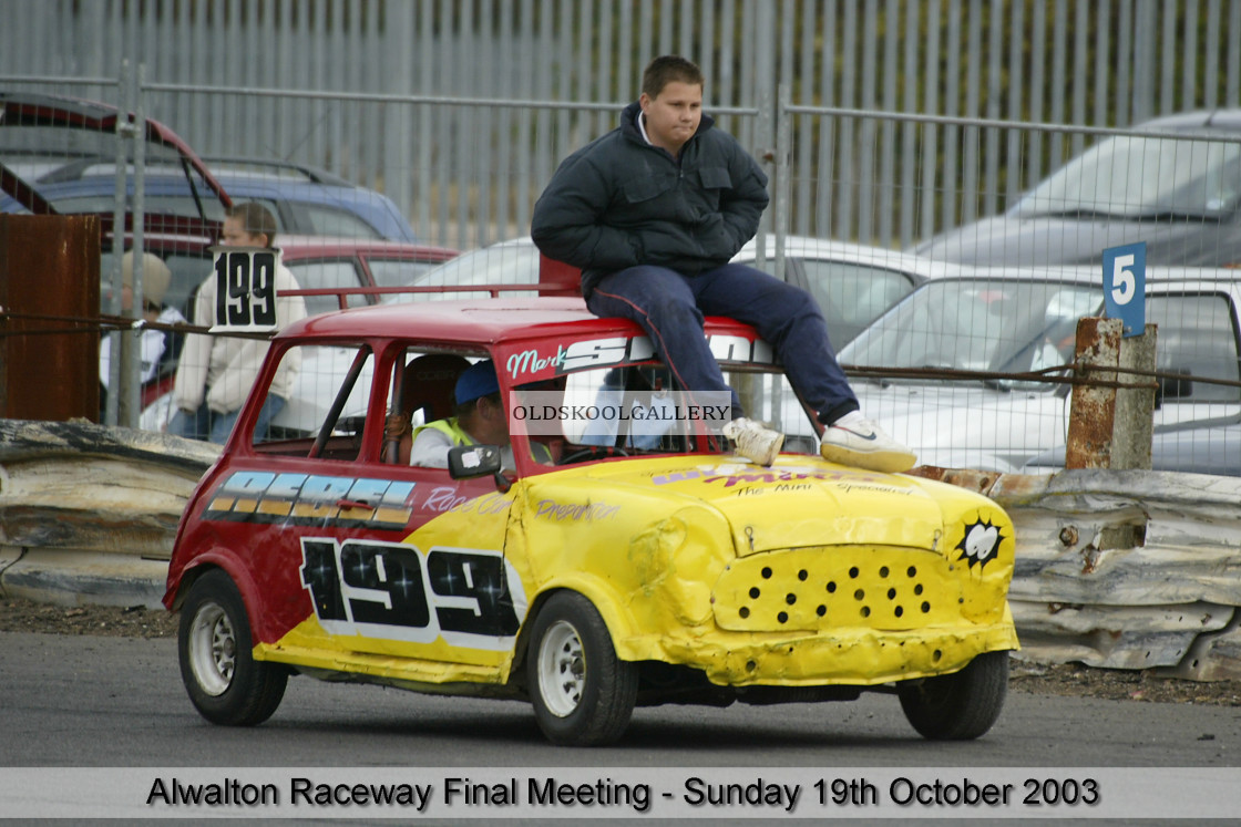 "Alwalton Raceway - Final Meeting (19/10/03)" stock image