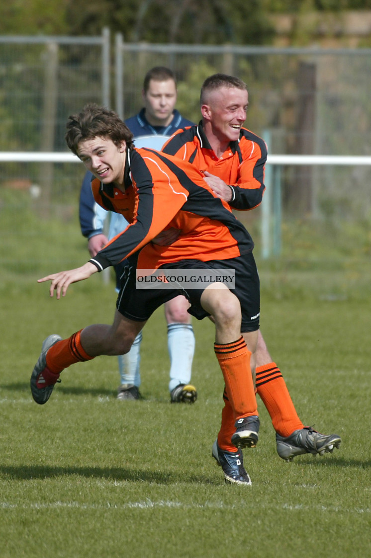 "Chatteris Fen Tigers FC (April 2004)" stock image