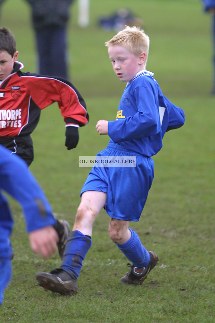 "Oundle Town FC U9s (2002)" stock image