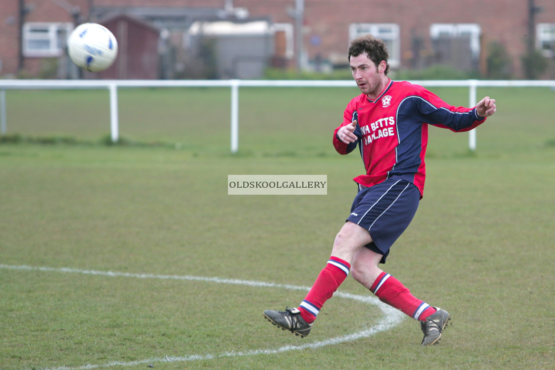 "Peterborough Sports FC Reserves v Doddington United FC Reserves (2008)" stock image