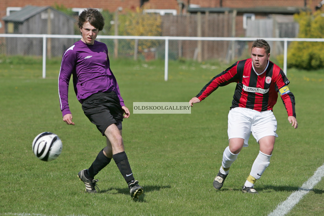 "Wisbech St Mary "A" FC v Netherton United "B" FC (2009)" stock image