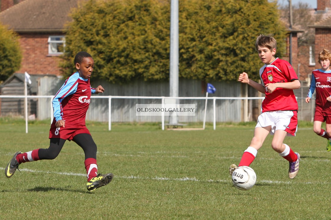 "Deeping Rangers U11s Blue FC v Glinton United U11s Red FC (2012)" stock image