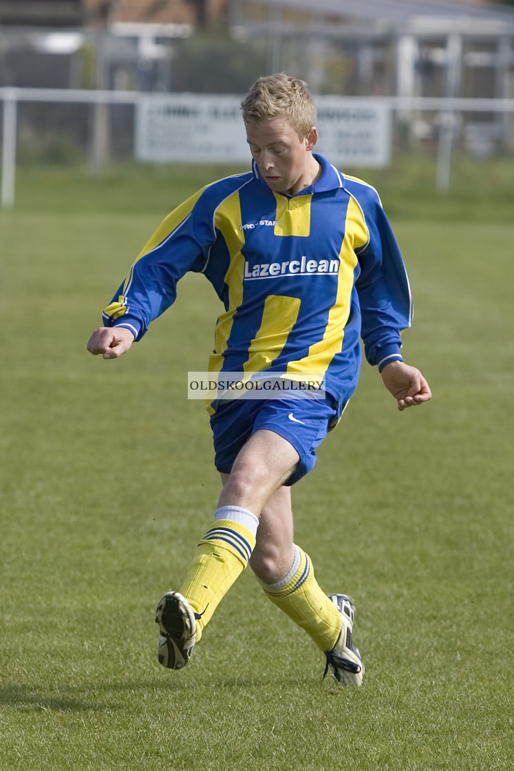 "Netherton United FC v AMP Royal Oak FC (2005)" stock image