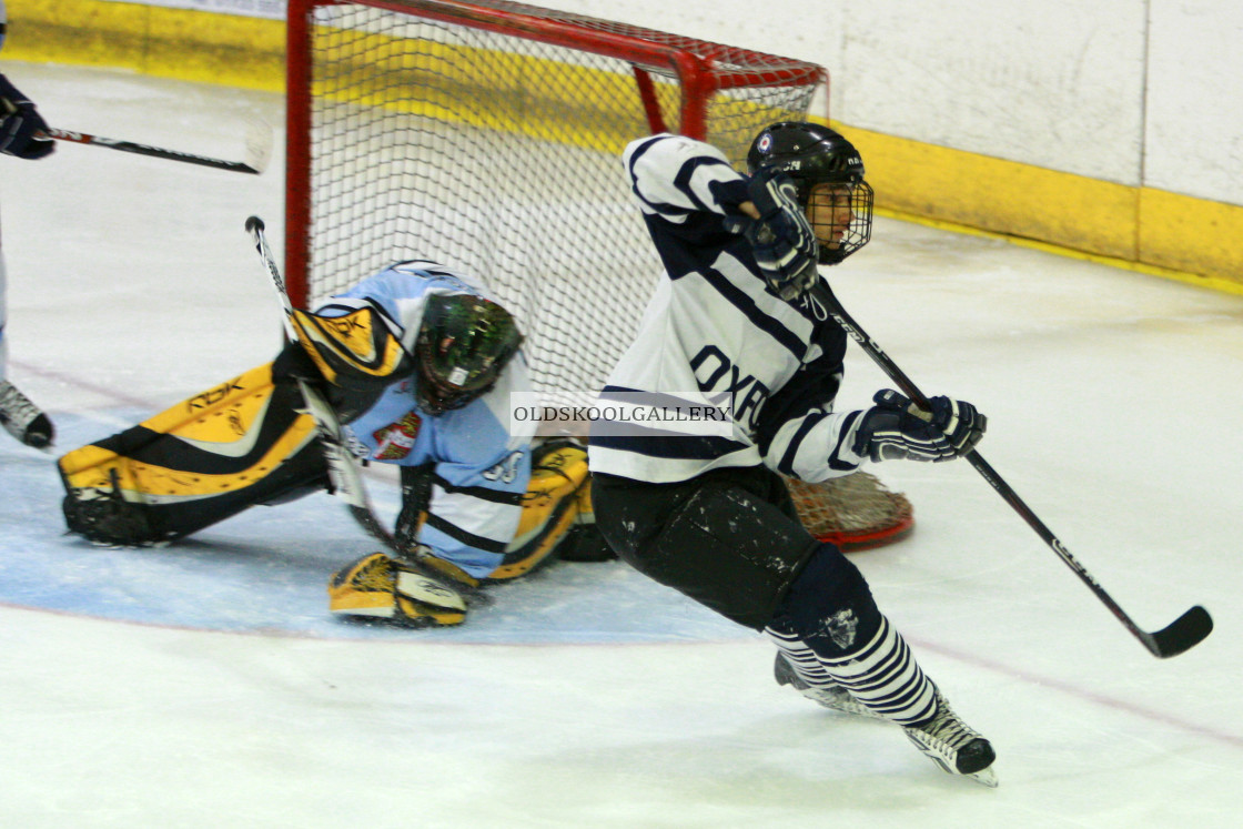 "Varsity Ice Hockey - Cambridge Eskimos v Oxford Vikings (2013)" stock image