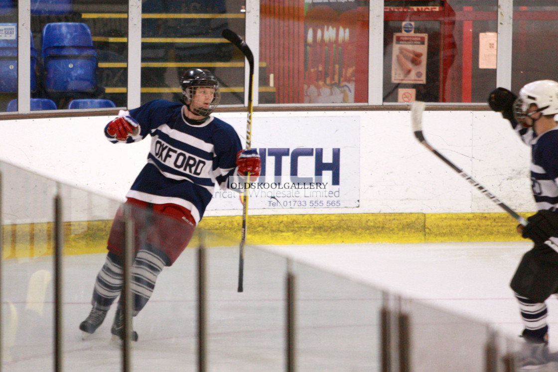 "Varsity Ice Hockey - Cambridge Eskimos v Oxford Vikings (2013)" stock image