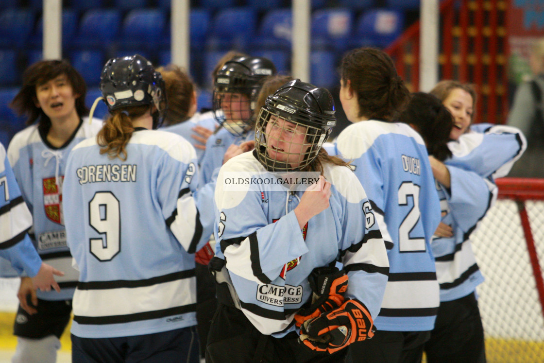 "Varsity Ice Hockey - Cambridge Women v Oxford Women (2013)" stock image