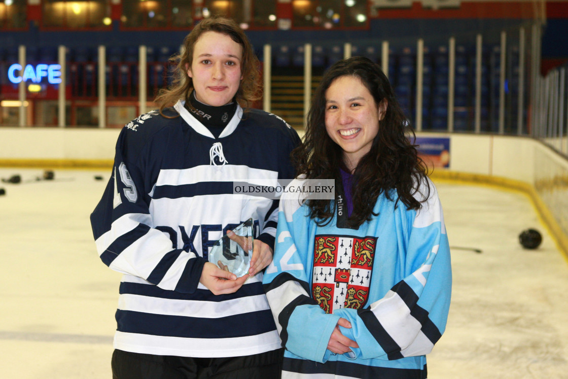 "Varsity Ice Hockey - Cambridge Women v Oxford Women (2013)" stock image