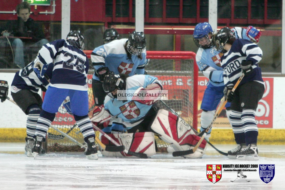 "Varsity Ice Hockey - Cambridge Women v Oxford Women (2009)" stock image