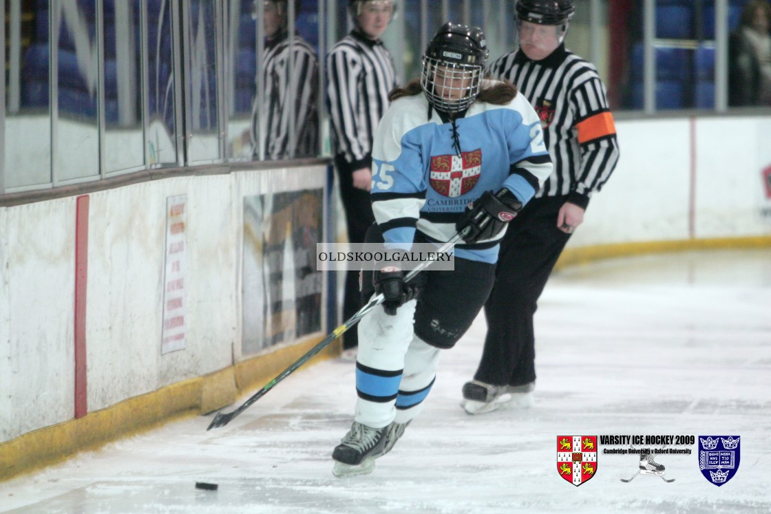 "Varsity Ice Hockey - Cambridge Women v Oxford Women (2009)" stock image