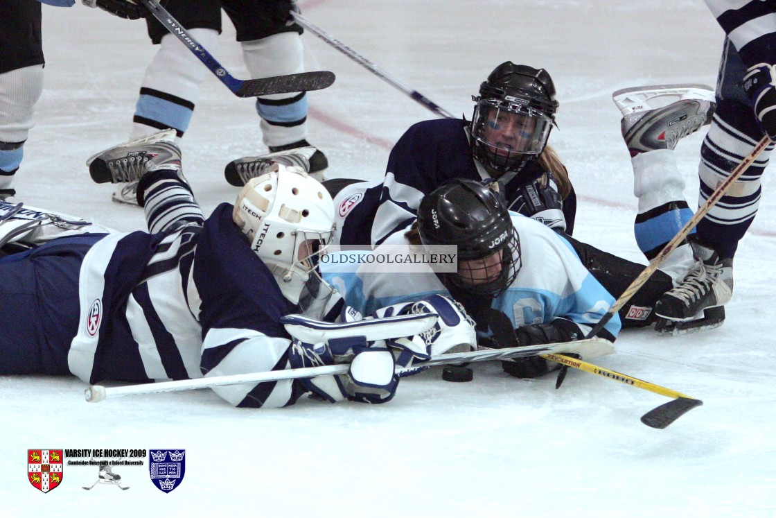 "Varsity Ice Hockey - Cambridge Women v Oxford Women (2009)" stock image