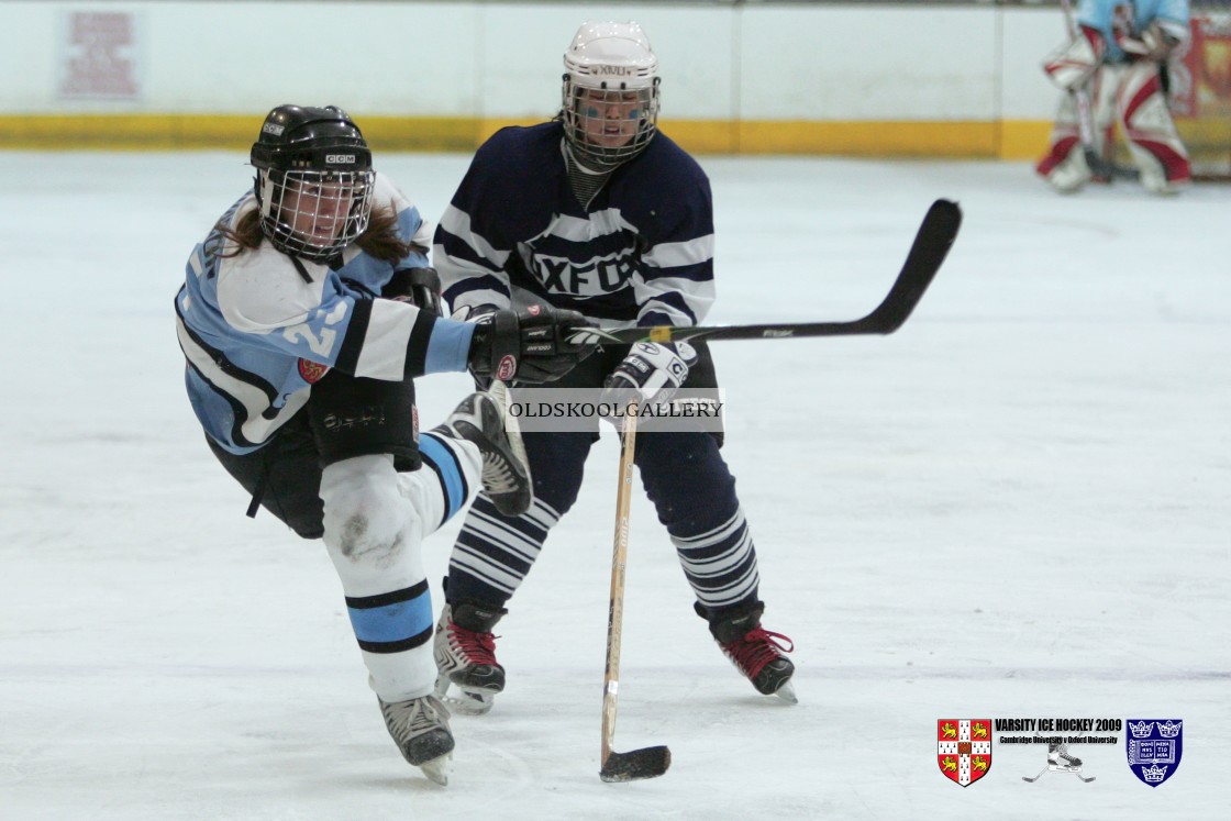 "Varsity Ice Hockey - Cambridge Women v Oxford Women (2009)" stock image