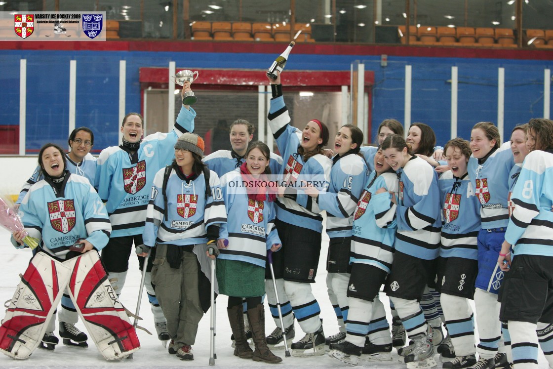 "Varsity Ice Hockey - Cambridge Women v Oxford Women (2009)" stock image