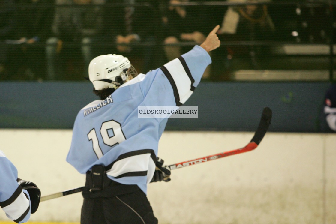 "Varsity Ice Hockey - Oxford Men v Cambridge Men (2010)" stock image