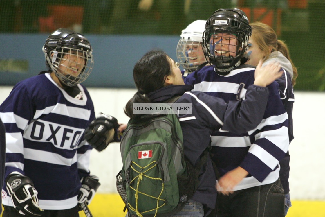 "Varsity Ice Hockey - Oxford Women v Cambridge Women (2010)" stock image