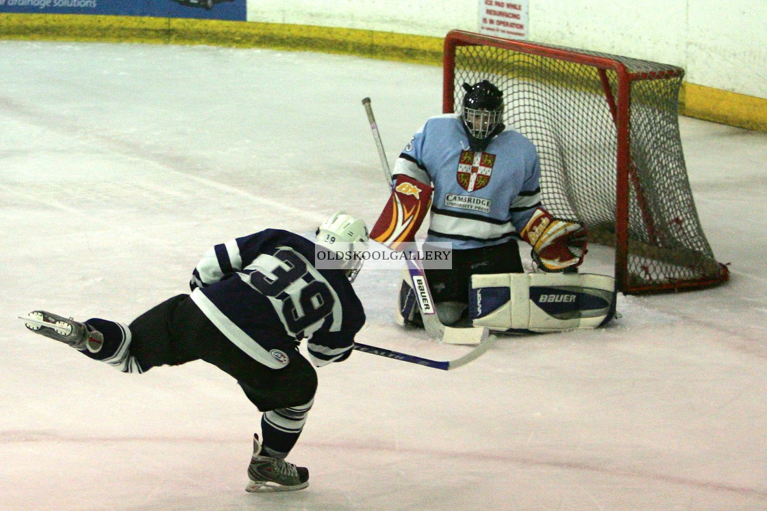 "Varsity Ice Hockey - Cambridge Men v Oxford Men (2011)" stock image