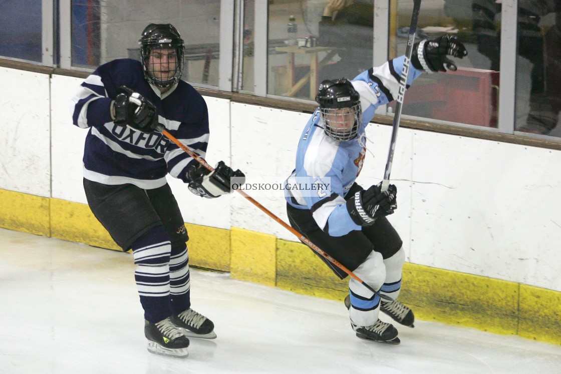 "Varsity Ice Hockey - Cambridge Men v Oxford Men (2011)" stock image