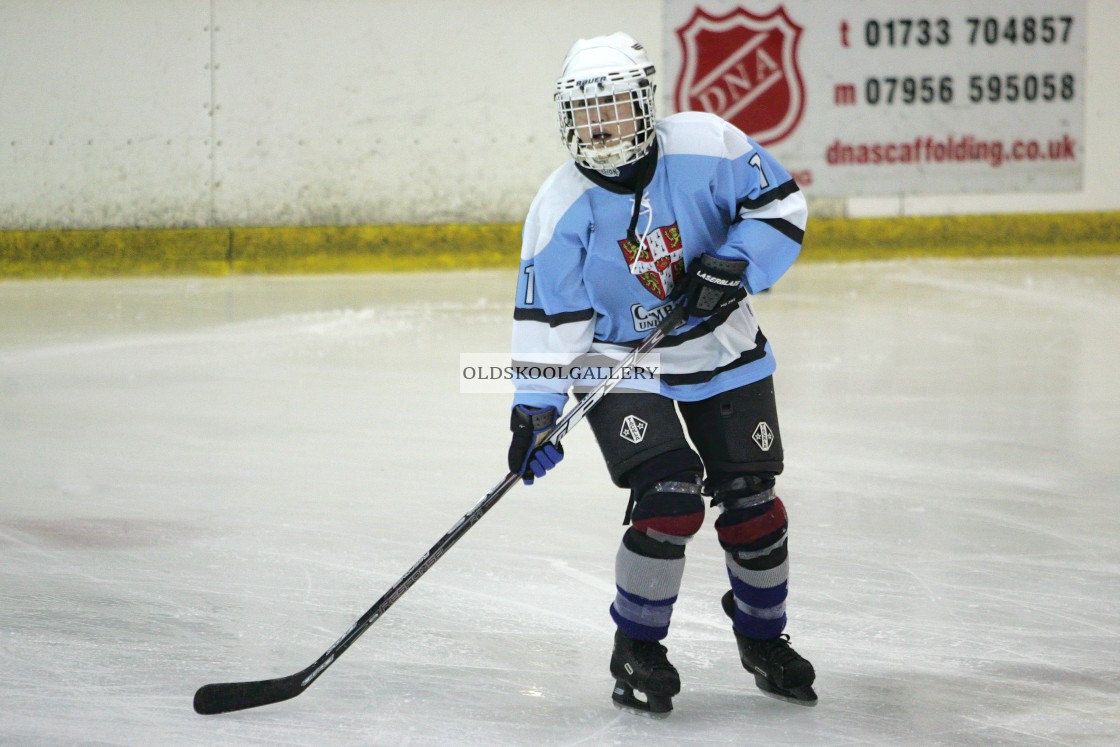 "Varsity Ice Hockey - Cambridge Women v Oxford Women (2011)" stock image