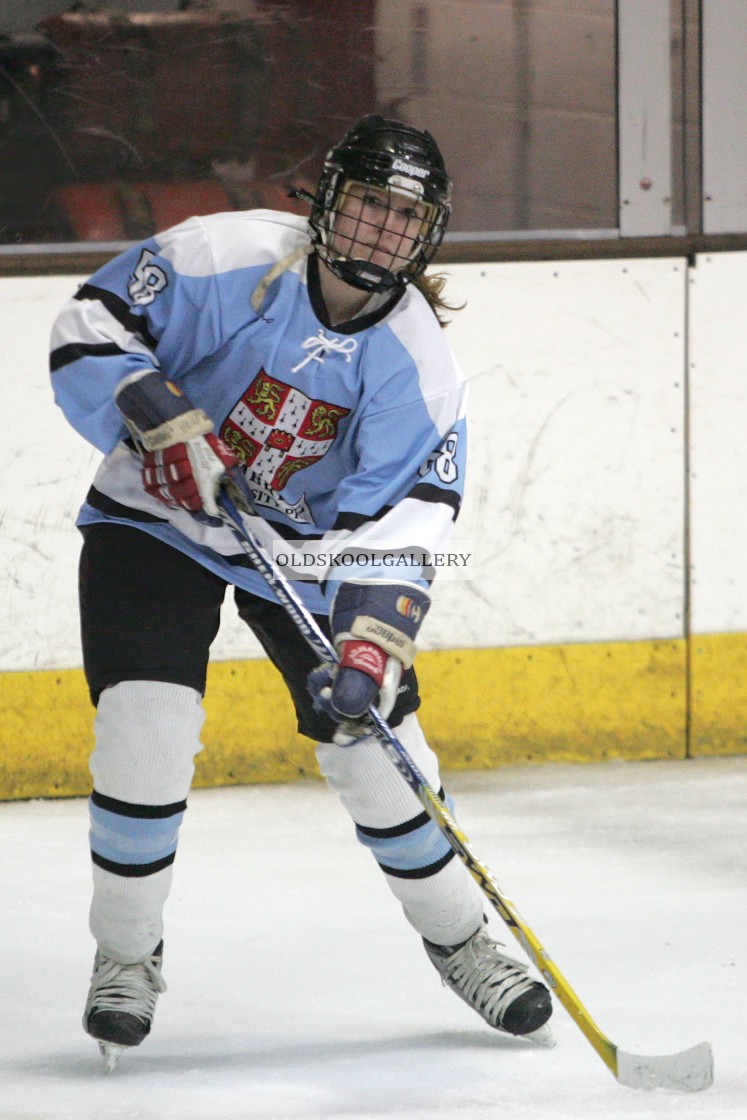 "Varsity Ice Hockey - Cambridge Women v Oxford Women (2011)" stock image