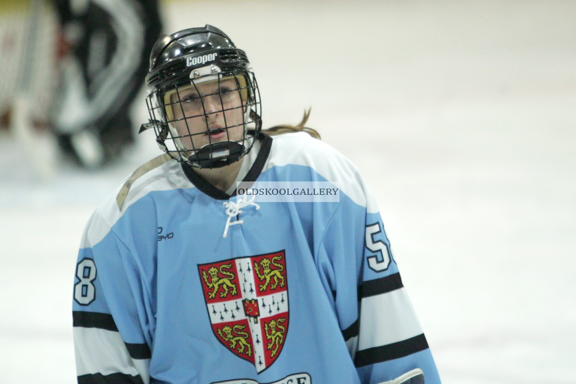 "Varsity Ice Hockey - Cambridge Women v Oxford Women (2011)" stock image