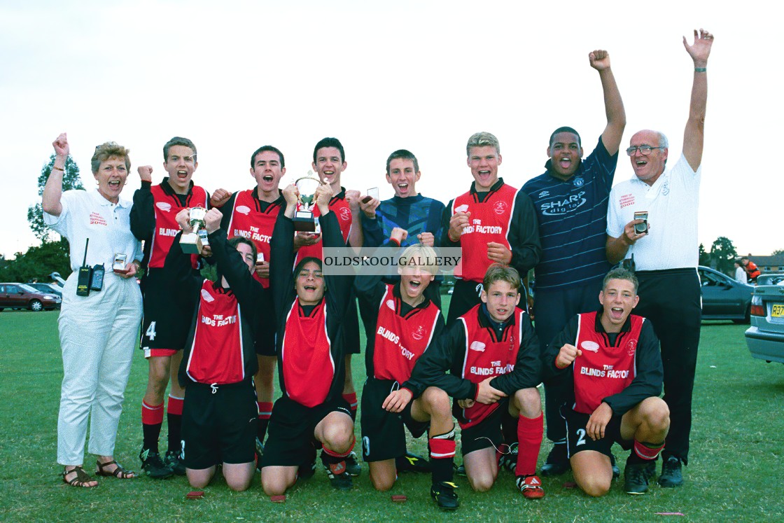 "Netherton U17s FC (2000)" stock image