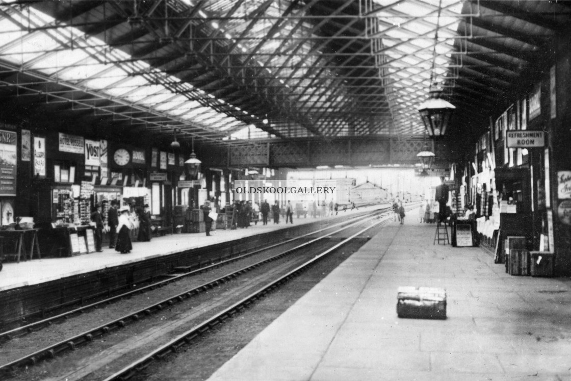 "Peterborough North Station (c.1907)" stock image