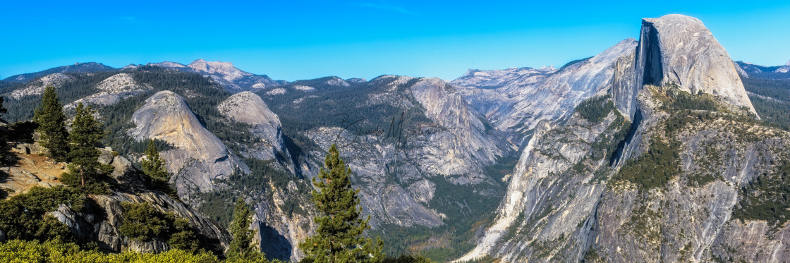 "Half Dome panarama" stock image