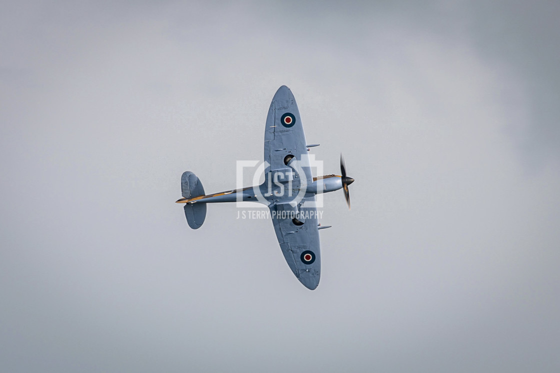 "BBMF Spitfire Mk LF IXe MK356" stock image