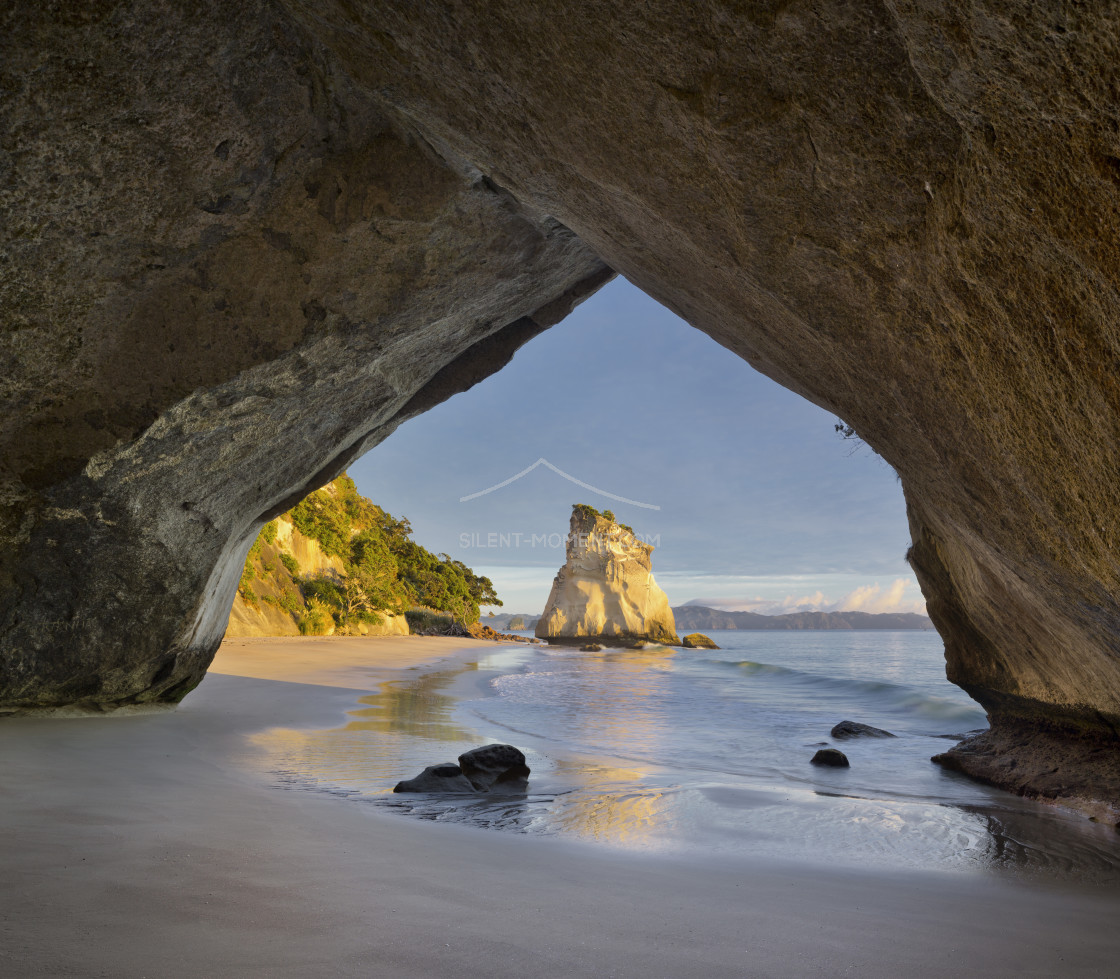 "Cathedral Cove, Hahei, Coromadel Peninsula, Waikato, Nordinsel, Neuseeland" stock image