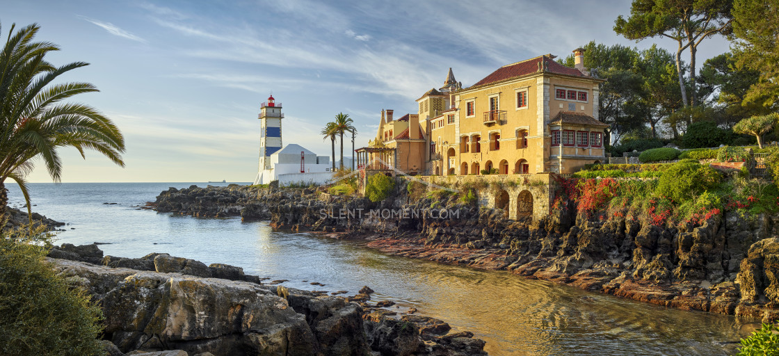 "Leuchtturm am Forte de Santa Marta, Cascais, Portugal" stock image