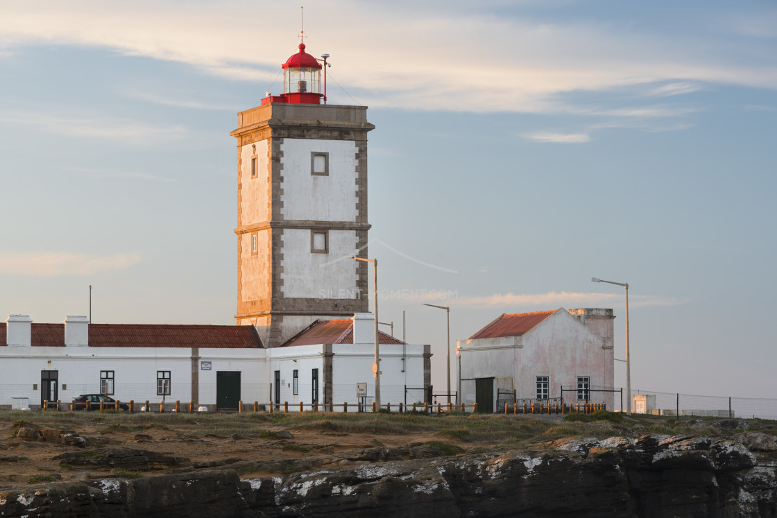 "Leuchtturm am Cabo Carvoeiro, Peniche, Portugal" stock image