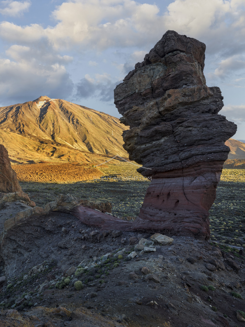 "Teide und Roques de García, Teide Nationalpark, Teneriffa, Kanarische Inseln, Spanien" stock image