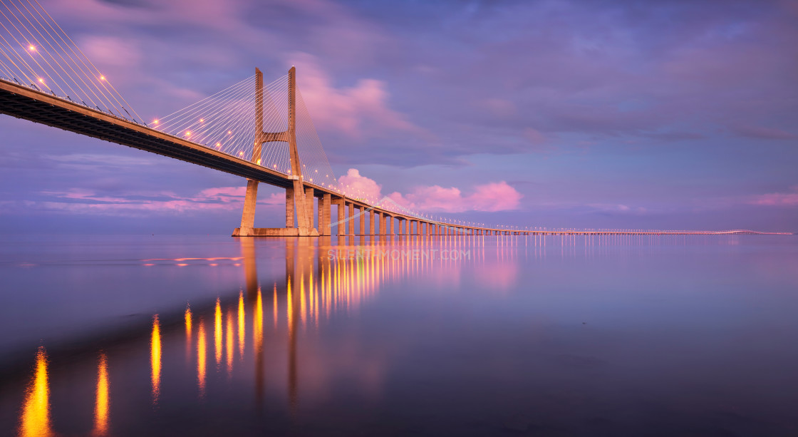 "Vasco da Gama Brücke, Lissabon, Portugal" stock image