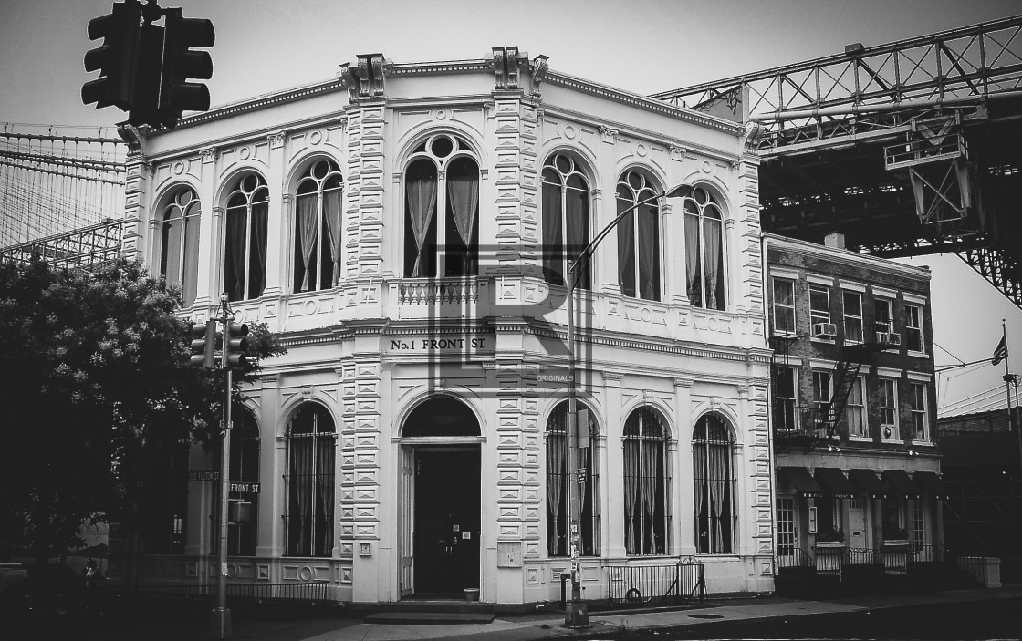 "THE WHITE BUILDING ON FRONT STREET" stock image