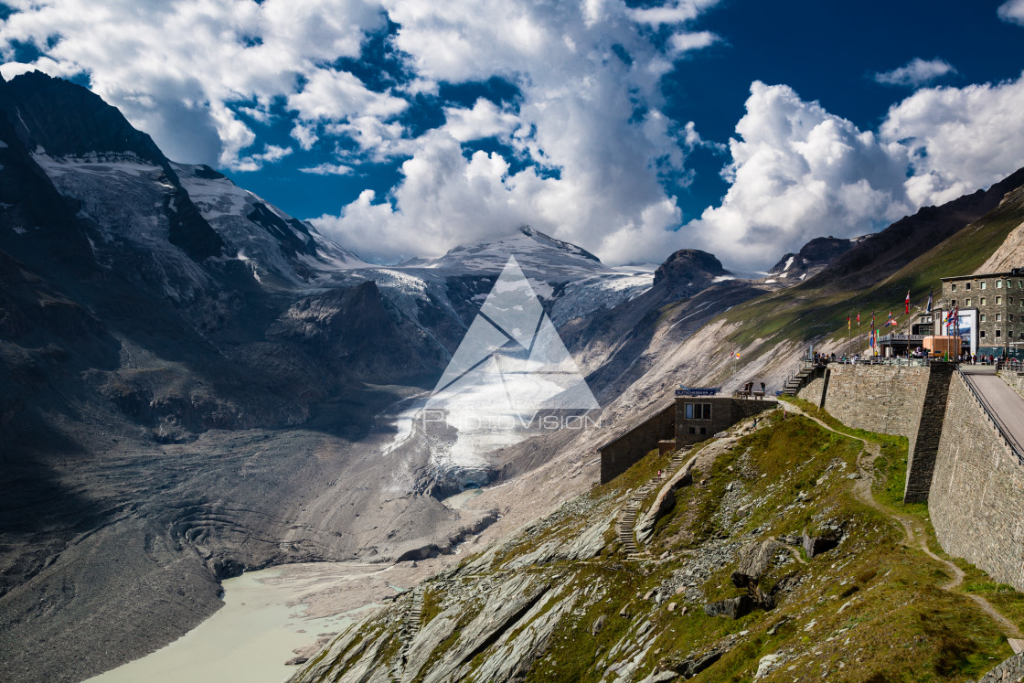 "The view of Kaiser Franz Josef on the glacier under the Grossglo" stock image