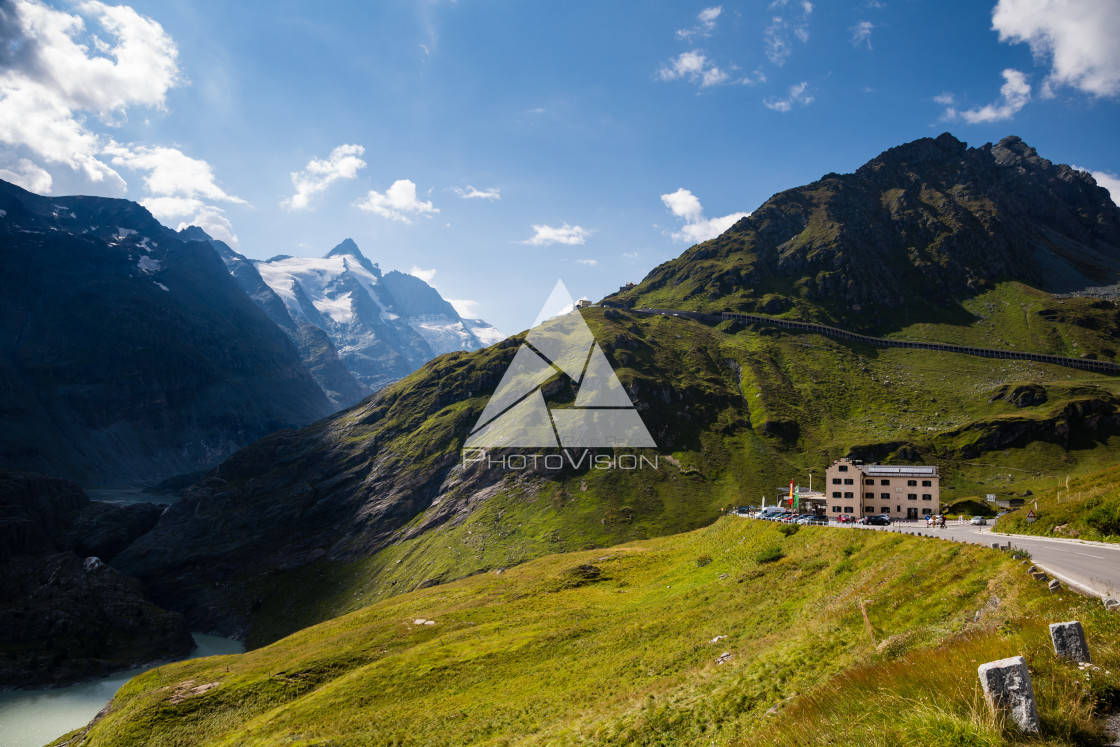 "The glacier lake Margaritzenstausee and the dam" stock image