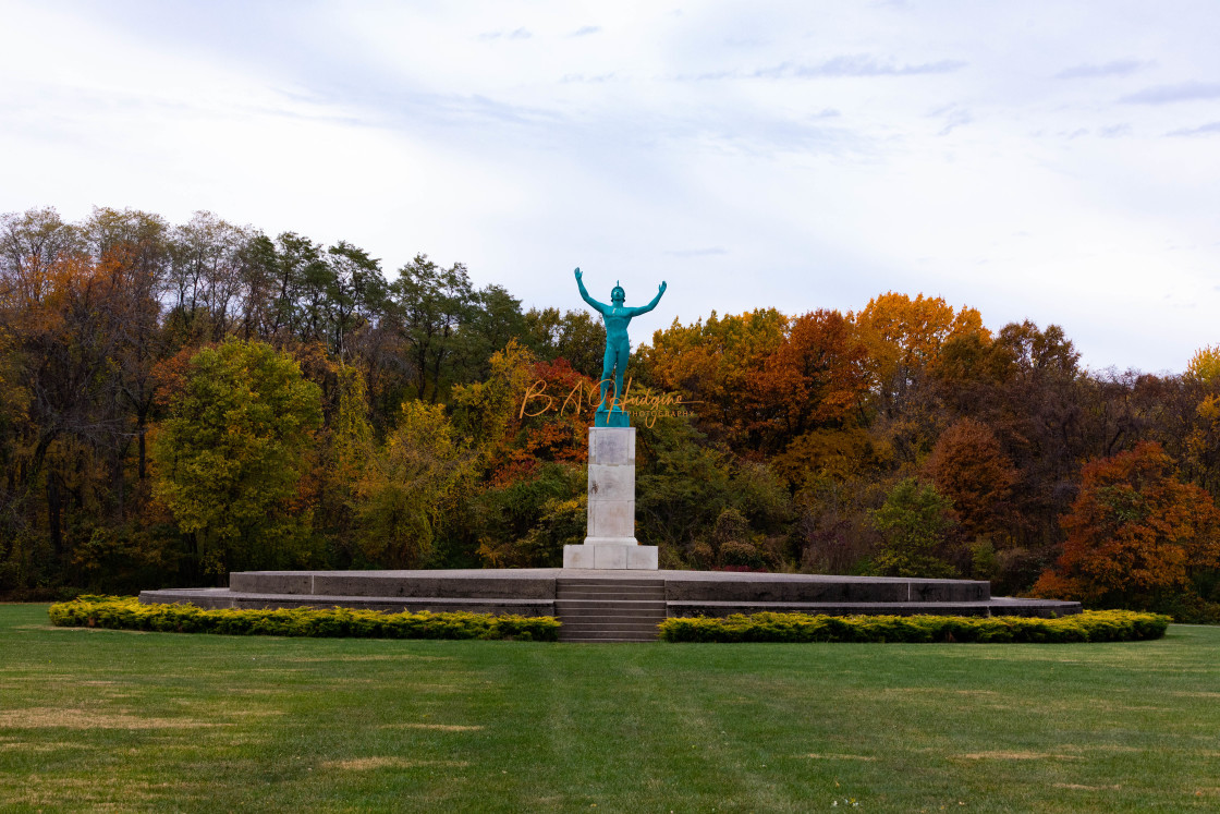 "Sun Singer Statue" stock image