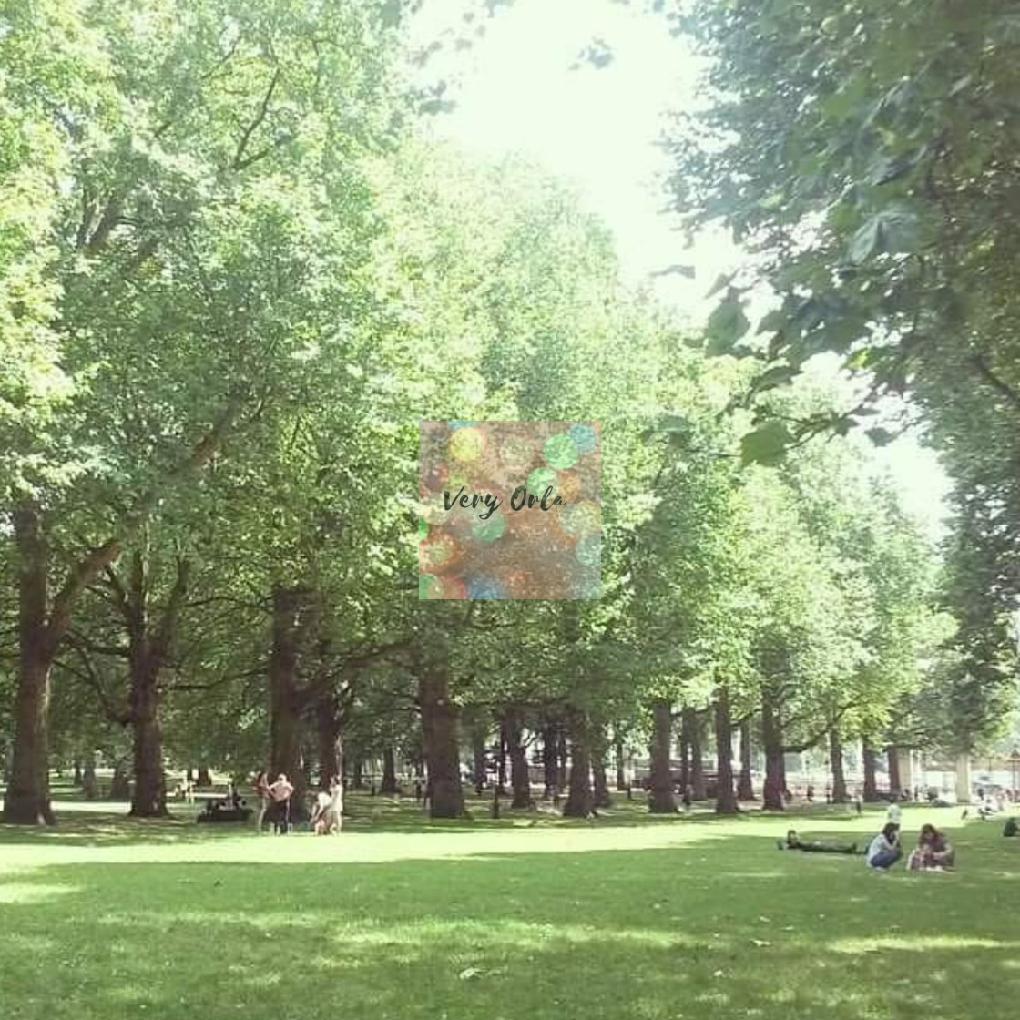 "Picnic in St James' Park, London" stock image