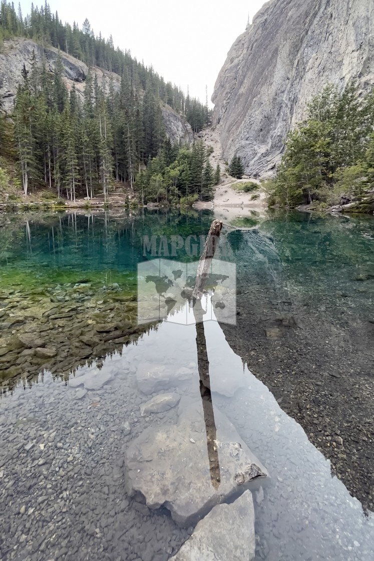 "Grassi Lakes" stock image