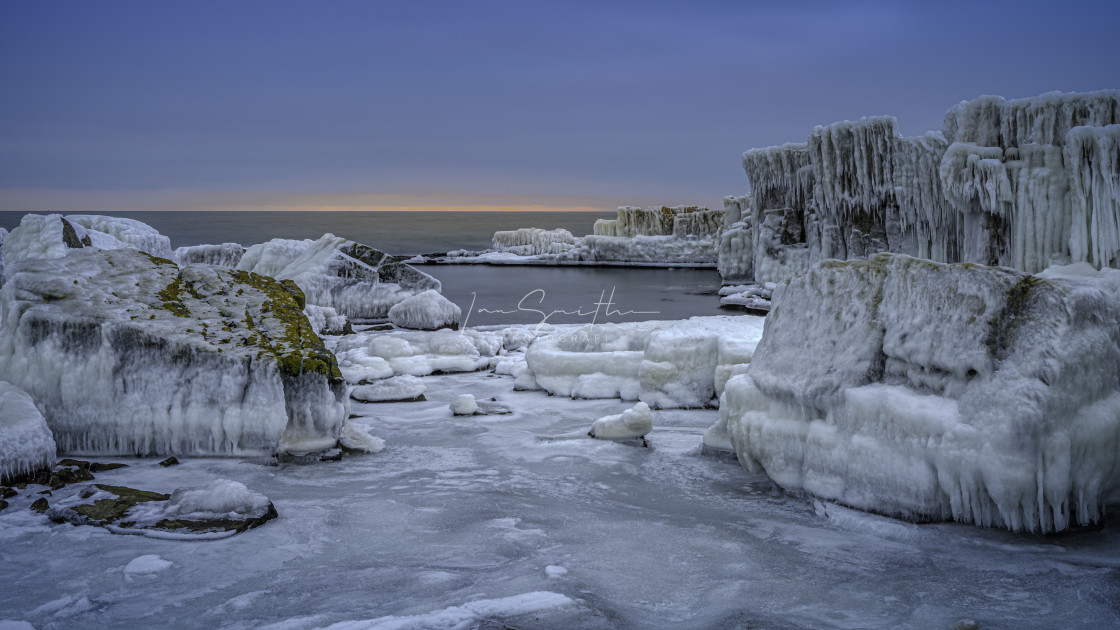 "Cathedral of Ice" by Ian Smith Foto - £15.00 "Cathedral of Ice" stock image