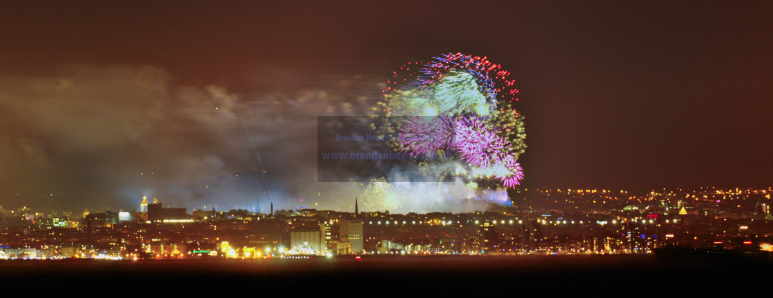 "New Year Fireworks 2015 in Edinburgh, Scotland" stock image