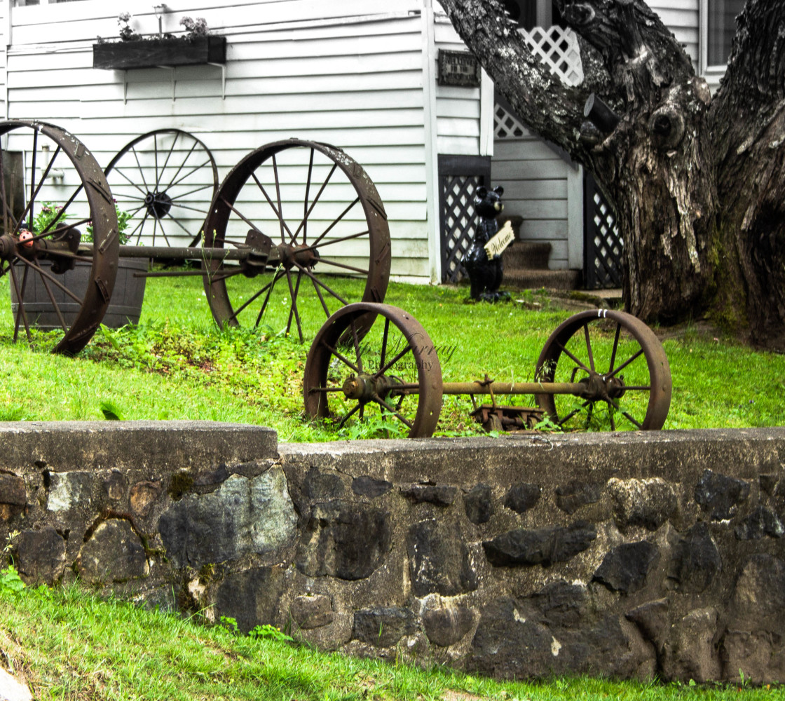 "Wheels in front yard" stock image