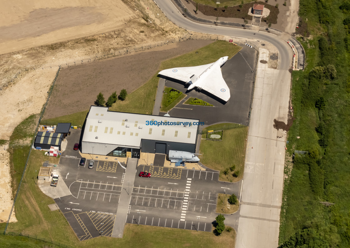 "Woodford aerial Vulcan 220622 43" by 360photosurvey.com - $36.87 "Woodford aerial Vulcan 220622 43" stock image