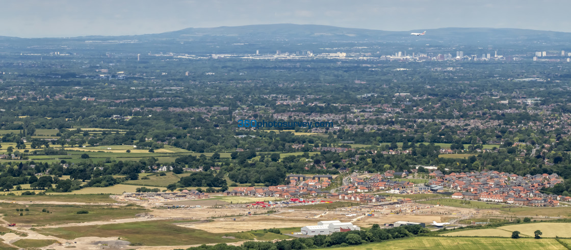 "Manchester aerial A380 Landing 220622 40" stock image