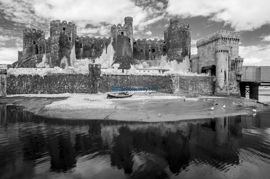 "Conwy Castle 230914" by 360photosurvey.com - $36.37 "Conwy Castle 230914" stock image