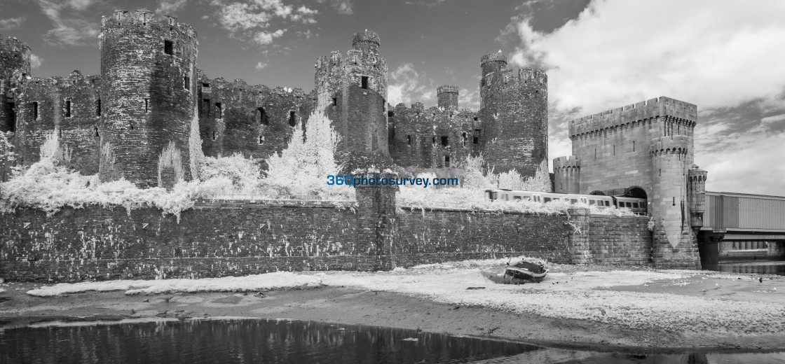 "Conwy Castle 230914" by 360photosurvey.com - $36.37 "Conwy Castle 230914" stock image