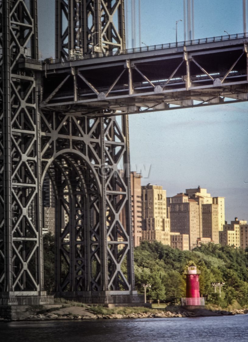 "Jeffrey's Hook Light at base of George Washington Bridge" stock image