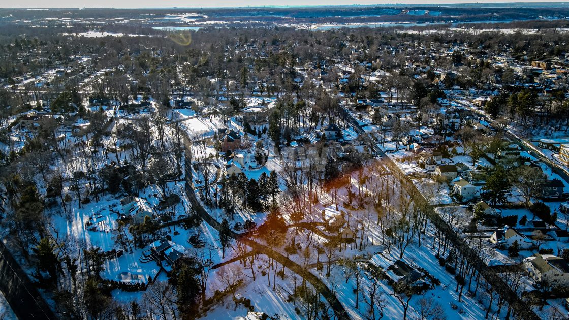 "Roslyn Harbor under snow" stock image