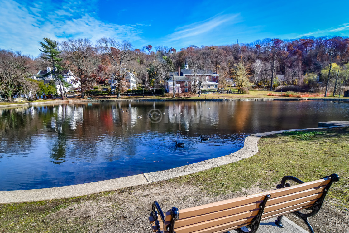 "Roslyn Pond" stock image