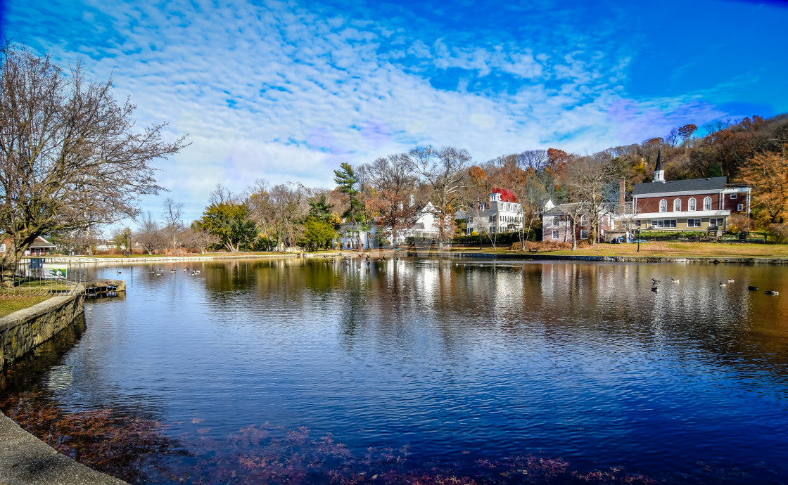 "Roslyn Pond" stock image