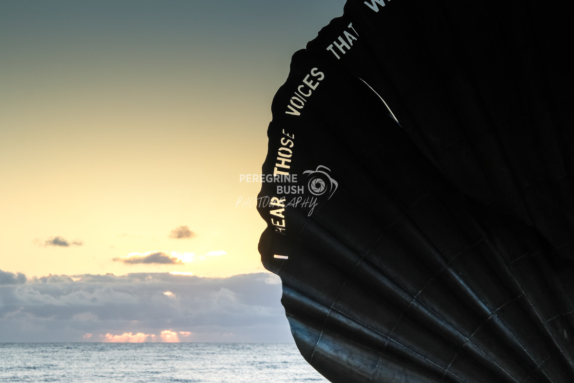 "The Scallop on Aldeburgh beach at dawn" stock image